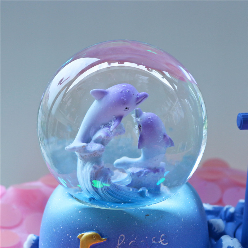 Kryształowa kulka z delfinem,  – Snow Globe Musical recenzja i cena